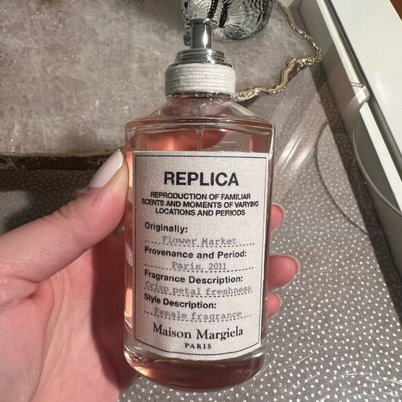 Maison Martin Margiela Replica - Picture 2 of 4
